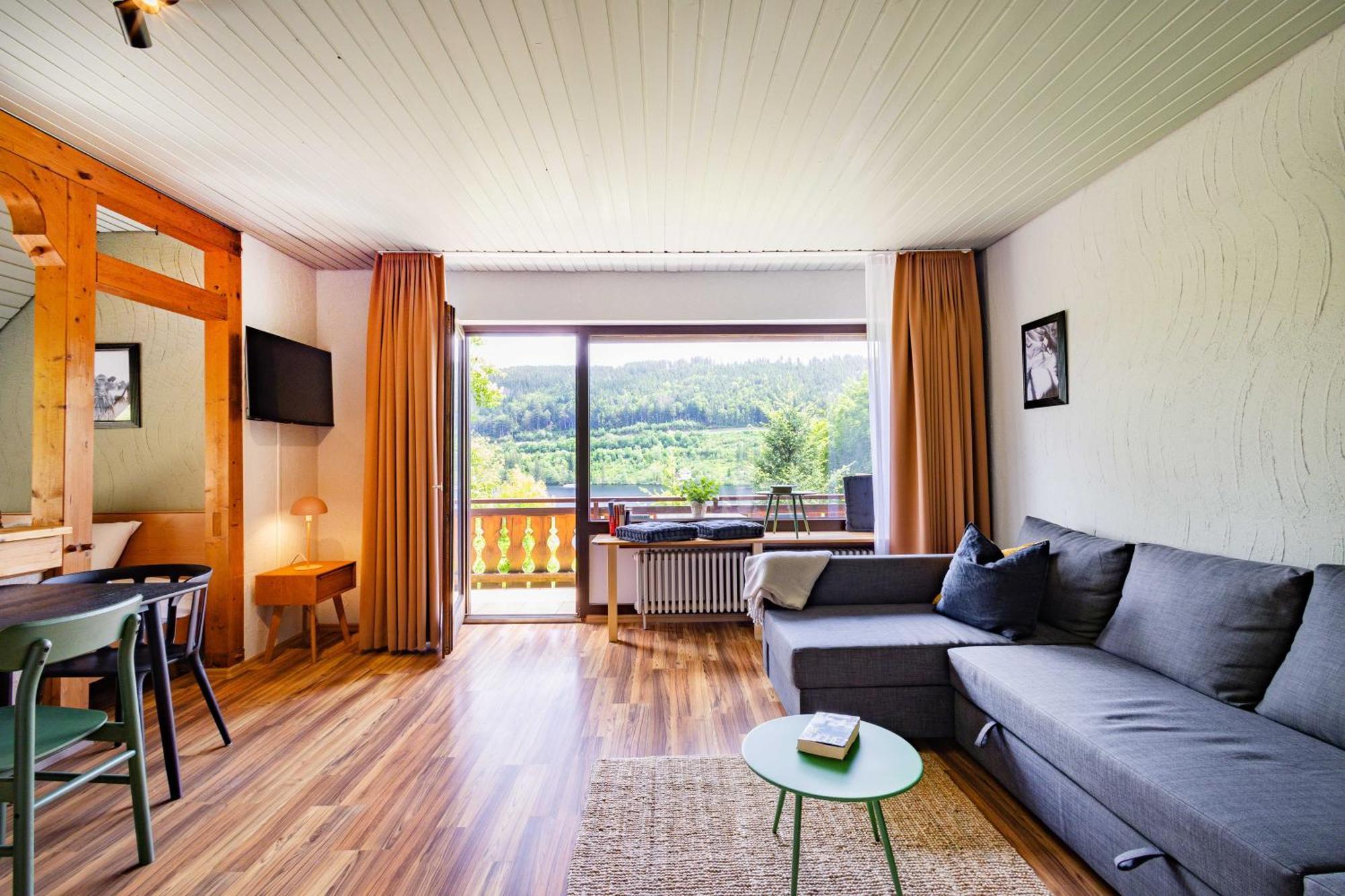 Black Forest Apartments Titisee Ngoại thất bức ảnh